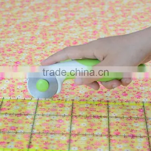 15cmx15cm Plastic Scale Professional Quilting Ruler thumbnail-4