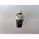 Light Weight Auto Air Conditioning Pressure Switch , Protect Compressor Overload thumbnail-1