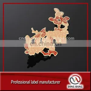 High Quality Creative Souvenir Aluminum Metal Sheet Custom Stamped Embossed Tree Design Adhesive Decorative Nameplate thumbnail-1