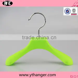 Colorful Childern Plastic Hanger With Cheap Price for Kids thumbnail-5