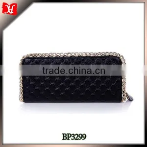 Trendy Leather Lady Wallet With Internal Pocket for Phone in Black thumbnail-1