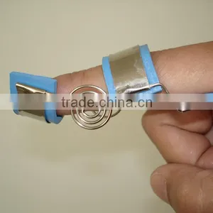 Finger Extension Splint thumbnail-3