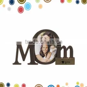 Wholesale Baby Photo Frames Designs for Baby and Mommy Wooden Window Frames Gift thumbnail-1