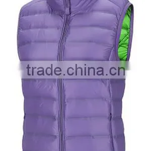 Men Ultra Light Padded Down Vest for Winters thumbnail-2