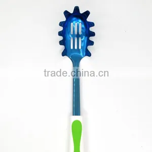 Non-stick TPR Handle Hot Sale Popular Titanize Kitchen Pasta Spoon thumbnail-3