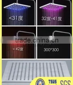 2014 New Fashion Automatic Multi Color Changing Lighted Bathroom LED Shower Head thumbnail-1