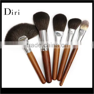 OEM Customized High Quality Synthetic Hair Makeup Brushes thumbnail-1