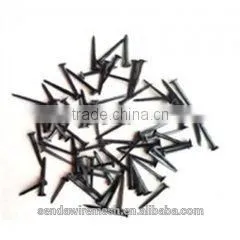 5/8" Shoe Nails thumbnail-1