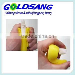 100% Eco-Friendly Silicone Baby Training Toothbrush/Baby Banana Bendable Training Toothbrush for Infant thumbnail-2