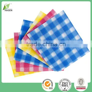 The Latest Popular Wood Pulp Spunlace Fabric Use for Industrial Wipe and Household Wipes thumbnail-1
