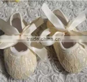 2016 China Wholesale Soft Sole Baby Shoes With Lace for Danceing Wear and Play for Bbay Kids for Summer and Spring Wearing thumbnail-5