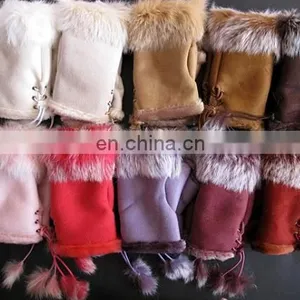 Beautiful Half Finger Sheepskin Gloves thumbnail-1