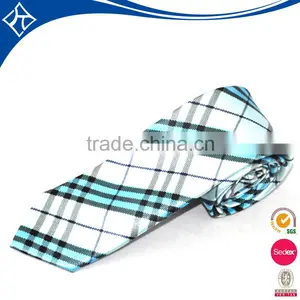 Tartan Narrow Neck Tie in Polyester thumbnail-1