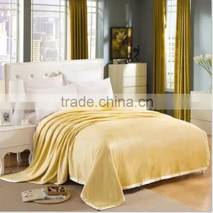 High Quality Pure Dyed Royal Velvet Silk Touch Blanket thumbnail-3