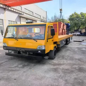 30-ton Electric Truck - 30-ton Load Capacity Electric Flatbed Truck for Factory Areas thumbnail-1