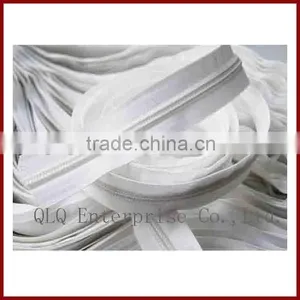 Nylon Separating Zippers thumbnail-1