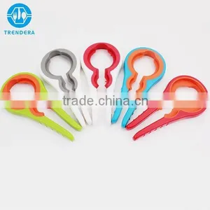 New Design High Quality Plastic Bottle Opener thumbnail-5