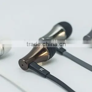Factory Metal Earphone In-ear Cell Phone Accessory With High Sound thumbnail-1
