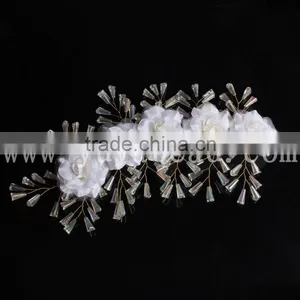 White Bridesmaids Flower Bead Vine for Festive Decor thumbnail-1