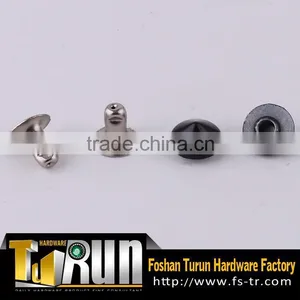Customed Fashion Huttons Good Quality Best Sell Zinc Alloy Rivet thumbnail-3
