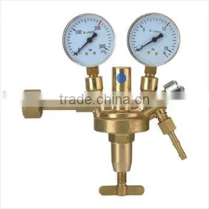 Oxygen Regulator thumbnail-1