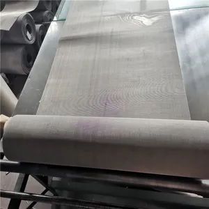 304 Stainless Steel Wire Mesh With 0.5mm Wire Diameter and 10mm Opening thumbnail-2