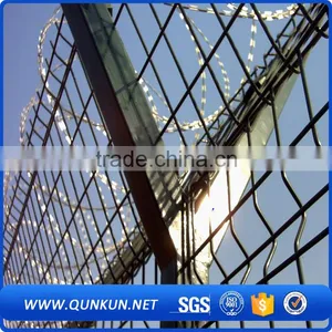 Brand New Cheap Q195 Dipped Galvanized 358 Welded Security Fence thumbnail-5