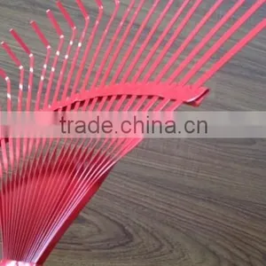 22 Teeth Wooden Handle Painting Steel Garden Rake thumbnail-3