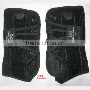 Adjustable Medical Wrist Support Breathable Wrist Guards thumbnail-1