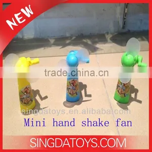 Mini Bear Sticker New Design Hand Shake Fan Summer Products thumbnail-1