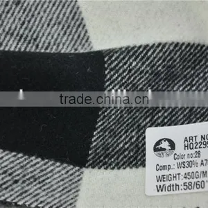 Hot Sell High Quality Cashmere Blend Acrylic Black White Plaid Fabric for Coats thumbnail-1