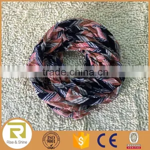 Wholesale 100% Viscose Abstract Printed Infinity Shawl Scarf thumbnail-1