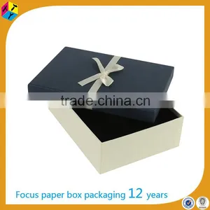 Colored Black Custom Rigid Apparel Boxes thumbnail-3
