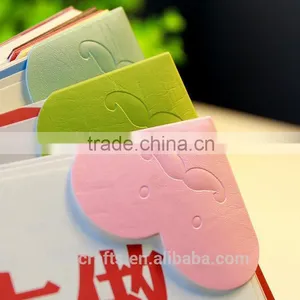 Customized Wholesale Fan-shaped Decorative PU Leather Bookmark thumbnail-1