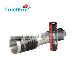 Cheapest Beam Focus Light TrustFire Z8 Searchlight Long Range Flashlight Night Vision 600LM thumbnail-3