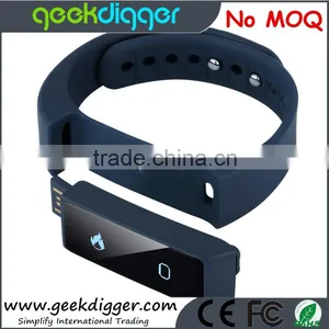 I5 Plus Smart Bluetooth 4.0 Watch IP67 Sleep Monitoring Sports Tracking Wristband Call Message Reminding Sedentary Alert thumbnail-4