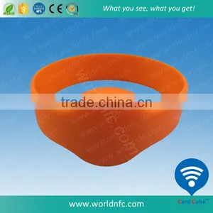 Long Range Silicone RFID Bracelet thumbnail-2
