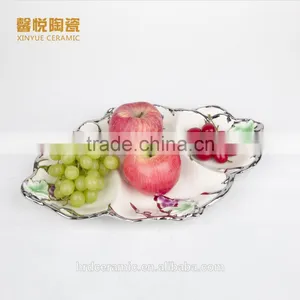 Stock Fashion Golden Ceramic Decorative Cheap Big Ceramic Plate thumbnail-1