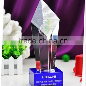 Professional OEM Custom Engraved Crystal Trophy and Award, Fashionable Crystal Trophy Souvenir, Optical Crystal Trophy Cups thumbnail-1