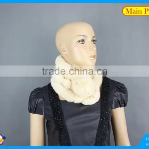 High Quality Knitted Rex-Rabbit Scarf thumbnail-2