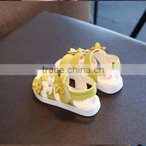 Zm35397a China Factory Cheap Kids Shoes Fashion Flower Sandals thumbnail-4