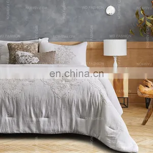 Wholesale European Size Cotton Gauze Custom Embroidered White Duvet Cover Set thumbnail-3