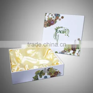 Custom Made Gift Box thumbnail-1