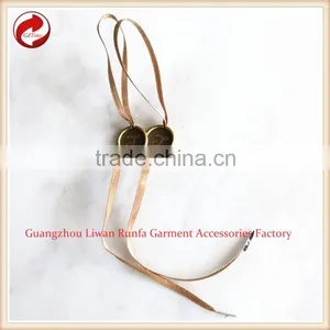High-quality Metal Aluminum Clothing Custom Silk Ribbon Seal Tag thumbnail-2