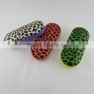 Leopard PU Leather Hard Metal Eyewear Case thumbnail-2
