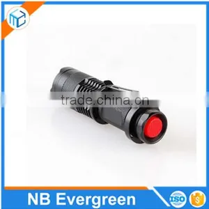 High Quality Multi-function LED Strong Light Flashlight thumbnail-3