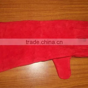 SIMPLE RED WELDING GLOVES thumbnail-1