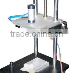 Semi-automatic Bottle Capping Machine thumbnail-2