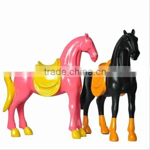 Pink and Black Modern Design Resin Small Horse Statue thumbnail-4