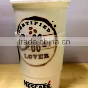 Hot and Cold Plastic Travel Coffee Cup With Lid and Silicone Band thumbnail-1